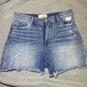 BKE Distressed Blue Jean Shorts size 26